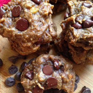 Vegan Flourless PB Chocolate Chip Cookies