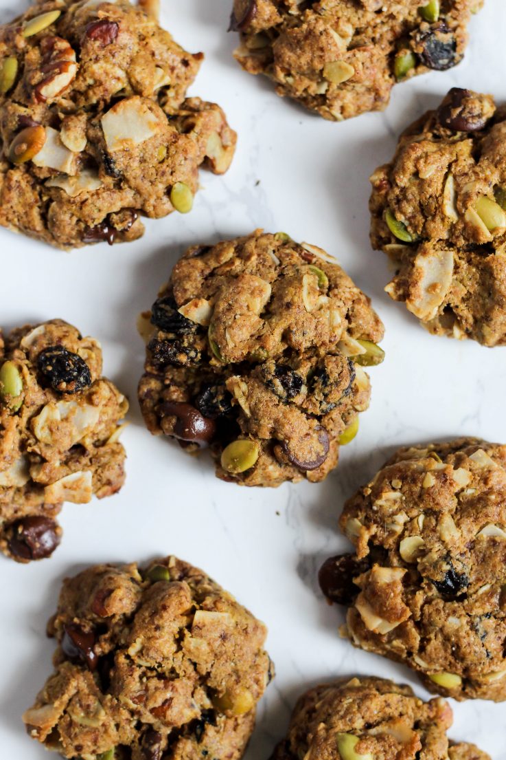 These trail mix cookies make the perfect sweet & salty snack! | The Real Life RD