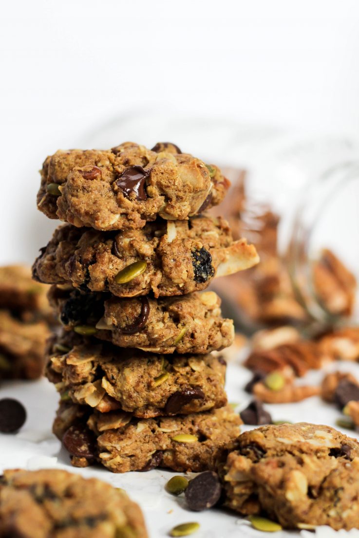 These trail mix cookies make the perfect sweet & salty snack! | The Real Life RD